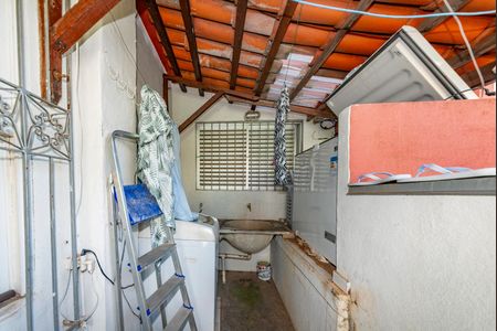 Casa à venda com 440m², 4 quartos e 5 vagasÁrea de Serviço