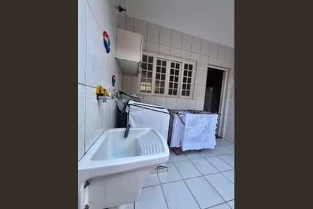 Casa para alugar com 196m², 3 quartos e 1 vagaÁrea de Serviço