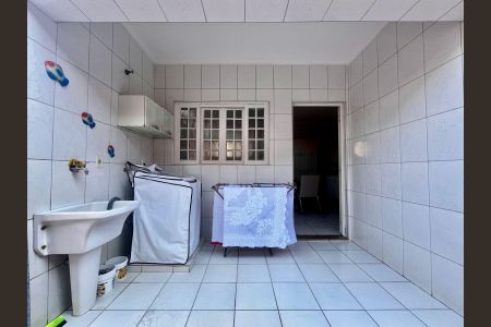 Casa para alugar com 196m², 3 quartos e 1 vagaÁrea de Serviço