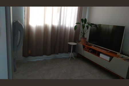 Apartamento à venda com 25m², 1 quarto e sem vaga Apartamento à venda com 25m², 1 quarto e sem vagaSala