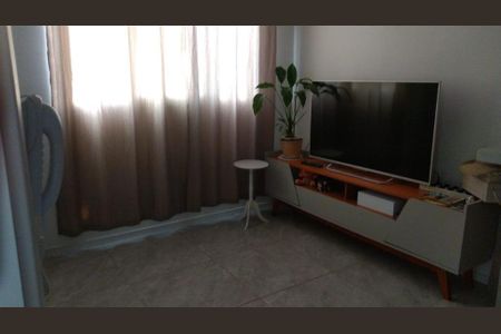 Apartamento à venda com 25m², 1 quarto e sem vaga Apartamento à venda com 25m², 1 quarto e sem vagaSala