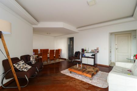 Apartamento à venda com 150m², 3 quartos e 3 vagasSala