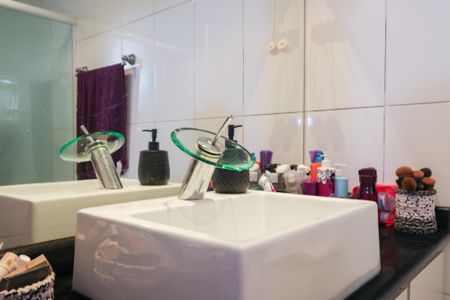 Apartamento à venda com 150m², 3 quartos e 3 vagasBanheiro da Suíte 1