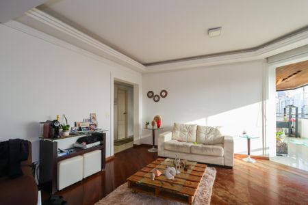 Sala de apartamento à venda com 3 quartos, 150m² em Vila Suzana, São Paulo