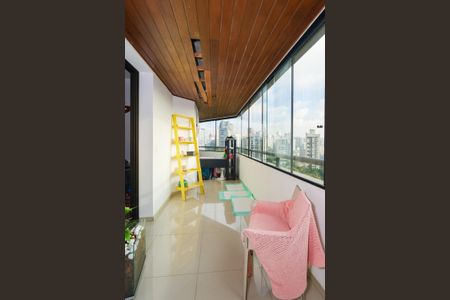 Varanda da Sala de apartamento à venda com 3 quartos, 150m² em Vila Suzana, São Paulo