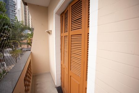 Apartamento à venda com 93m², 2 quartos e sem vagaVaranda  Quarto 2