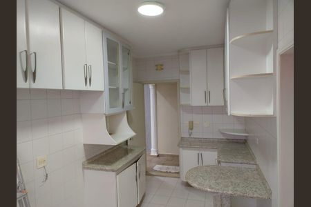 Apartamento à venda com 79m², 2 quartos e 2 vagasCozinha