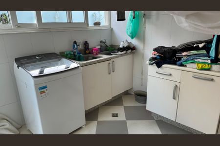 Casa à venda com 508m², 4 quartos e 5 vagasÁrea de Serviço