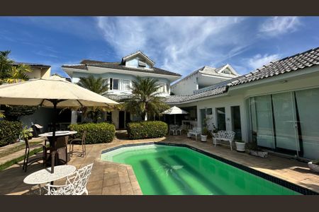 Casa à venda com 508m², 4 quartos e 5 vagasÁrea Externa