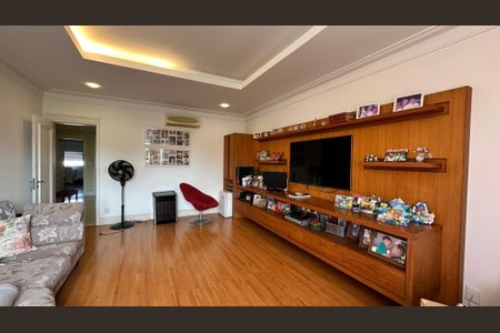 Casa à venda com 508m², 4 quartos e 5 vagasQuarto