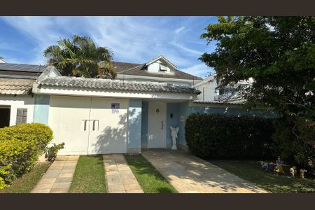 Casa à venda com 508m², 4 quartos e 5 vagasPlaquinha