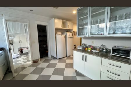 Casa à venda com 508m², 4 quartos e 5 vagasCozinha