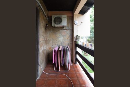 Casa para alugar com 350m², 4 quartos e 3 vagasSacada do Quarto 2