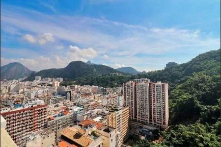 Apartamento à venda com 73m², 2 quartos e 1 vaga