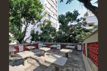 Apartamento à venda com 73m², 2 quartos e 1 vaga