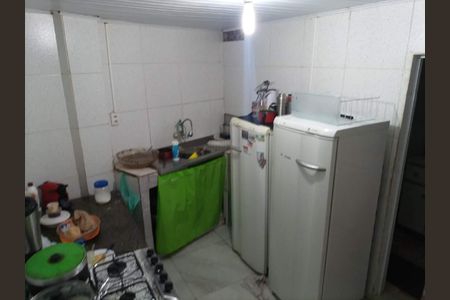 Casa à venda com 125m², 5 quartos e sem vaga