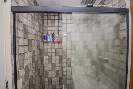 Casa à venda com 378m², 4 quartos e sem vaga