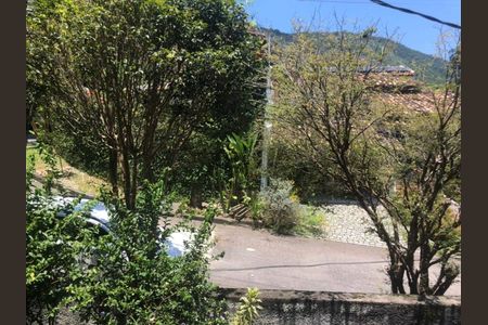 Casa à venda com 195m², 7 quartos e 2 vagas