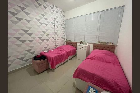 Apartamento à venda com 99m², 3 quartos e sem vaga