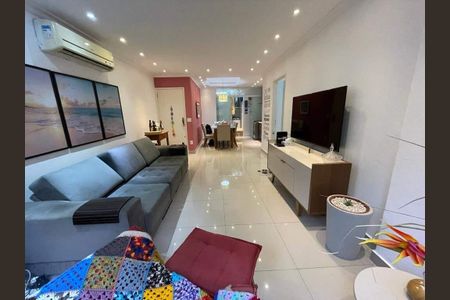 Apartamento à venda com 99m², 3 quartos e sem vaga