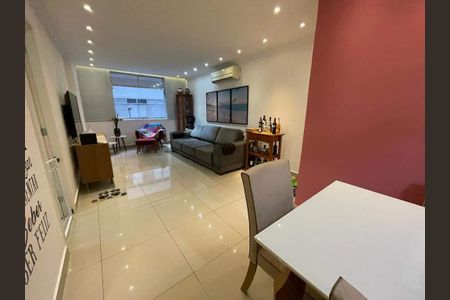Apartamento à venda com 99m², 3 quartos e sem vaga