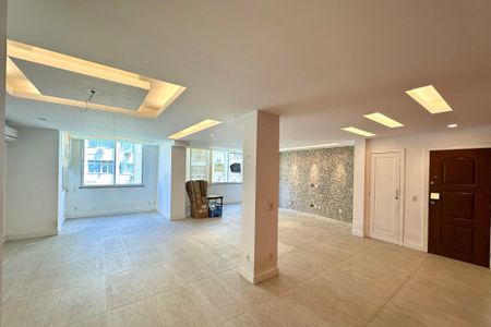 Sala de apartamento à venda com 4 quartos, 206m² em Copacabana, Rio de Janeiro