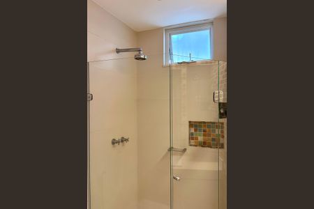 Apartamento à venda com 206m², 4 quartos e 1 vagaBanheiro