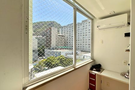 Apartamento à venda com 206m², 4 quartos e 1 vagaQuarto 1