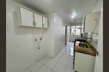 Apartamento à venda com 74m², 2 quartos e sem vaga