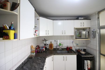 Apartamento à venda com 61m², 3 quartos e 1 vagaCozinha