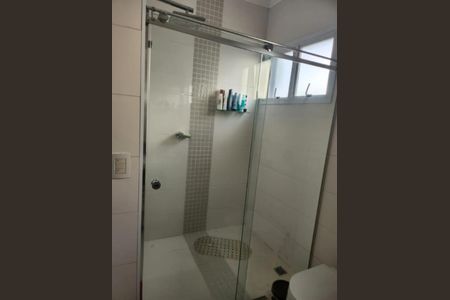 Casa de condomínio à venda com 389m², 4 quartos e 5 vagasBanheiro