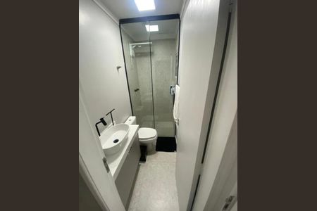 Banheiro de casa à venda com 2 quartos, 110m² em Vila Alpina, São Paulo