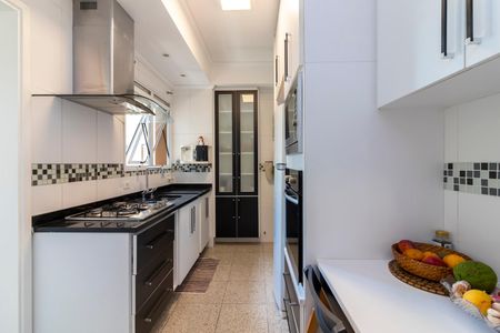 Apartamento à venda com 105m², 3 quartos e 2 vagasCozinha