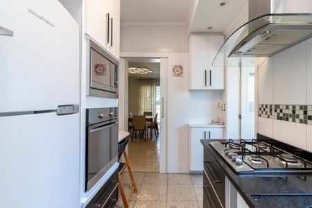 Apartamento à venda com 105m², 3 quartos e 2 vagasCozinha