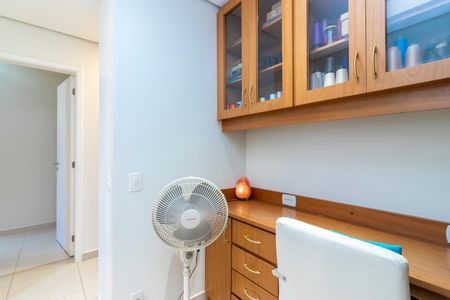 Apartamento à venda com 105m², 3 quartos e 2 vagasEscritório