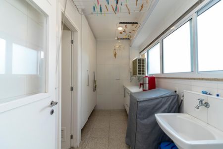 Apartamento à venda com 105m², 3 quartos e 2 vagasÁrea de Serviço