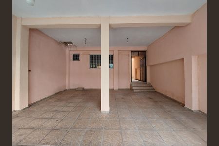 Casa para alugar com 170m², 3 quartos e 3 vagas Casa para alugar com 170m², 3 quartos e 3 vagasGaragem