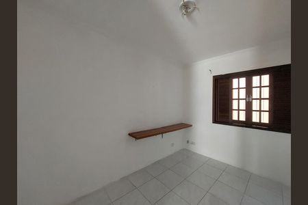 Casa para alugar com 170m², 3 quartos e 3 vagas Casa para alugar com 170m², 3 quartos e 3 vagasQuarto 01