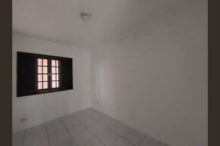 Casa para alugar com 170m², 3 quartos e 3 vagas Casa para alugar com 170m², 3 quartos e 3 vagasQuarto 02
