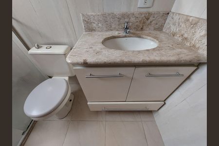 Casa para alugar com 170m², 3 quartos e 3 vagas Casa para alugar com 170m², 3 quartos e 3 vagasBanheiro da Suíte