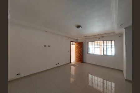 Casa para alugar com 170m², 3 quartos e 3 vagas Casa para alugar com 170m², 3 quartos e 3 vagasSala