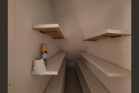 Casa para alugar com 170m², 3 quartos e 3 vagas Casa para alugar com 170m², 3 quartos e 3 vagasCozinha