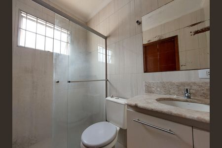 Casa para alugar com 170m², 3 quartos e 3 vagas Casa para alugar com 170m², 3 quartos e 3 vagasBanheiro da Suíte