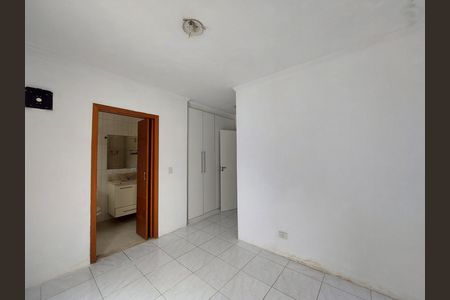 Casa para alugar com 170m², 3 quartos e 3 vagas Casa para alugar com 170m², 3 quartos e 3 vagasSuíte
