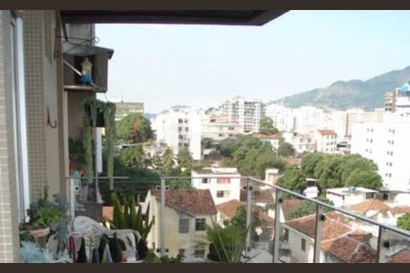 Apartamento à venda com 91m², 2 quartos e 1 vaga