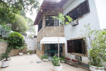 Casa de condomínio à venda com 439m², 6 quartos e 3 vagasÁrea comum