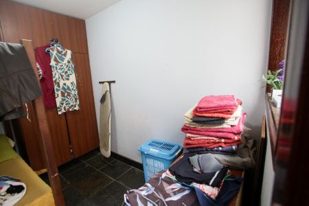 Casa de condomínio à venda com 439m², 6 quartos e 3 vagasQuarto de Serviço