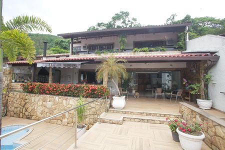 Casa de condomínio à venda com 439m², 6 quartos e 3 vagasÁrea comum