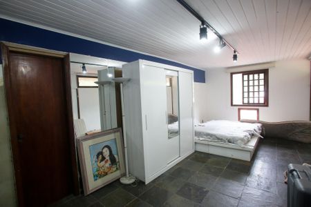 Casa de condomínio à venda com 439m², 6 quartos e 3 vagasSuíte 3