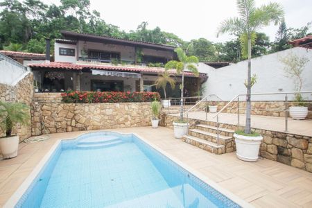 Casa de condomínio à venda com 439m², 6 quartos e 3 vagasÁrea comum